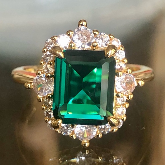 18kt Gold Plated Green Emerald CZ Ring - Picture 3 of 10